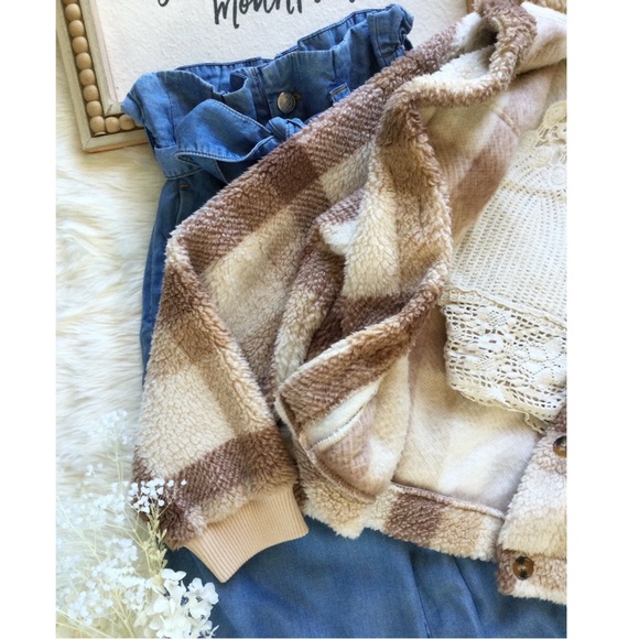 NWT Billabong Grafton Neutral Tone Plaid Sherpa Jacket - Picture 4 of 10